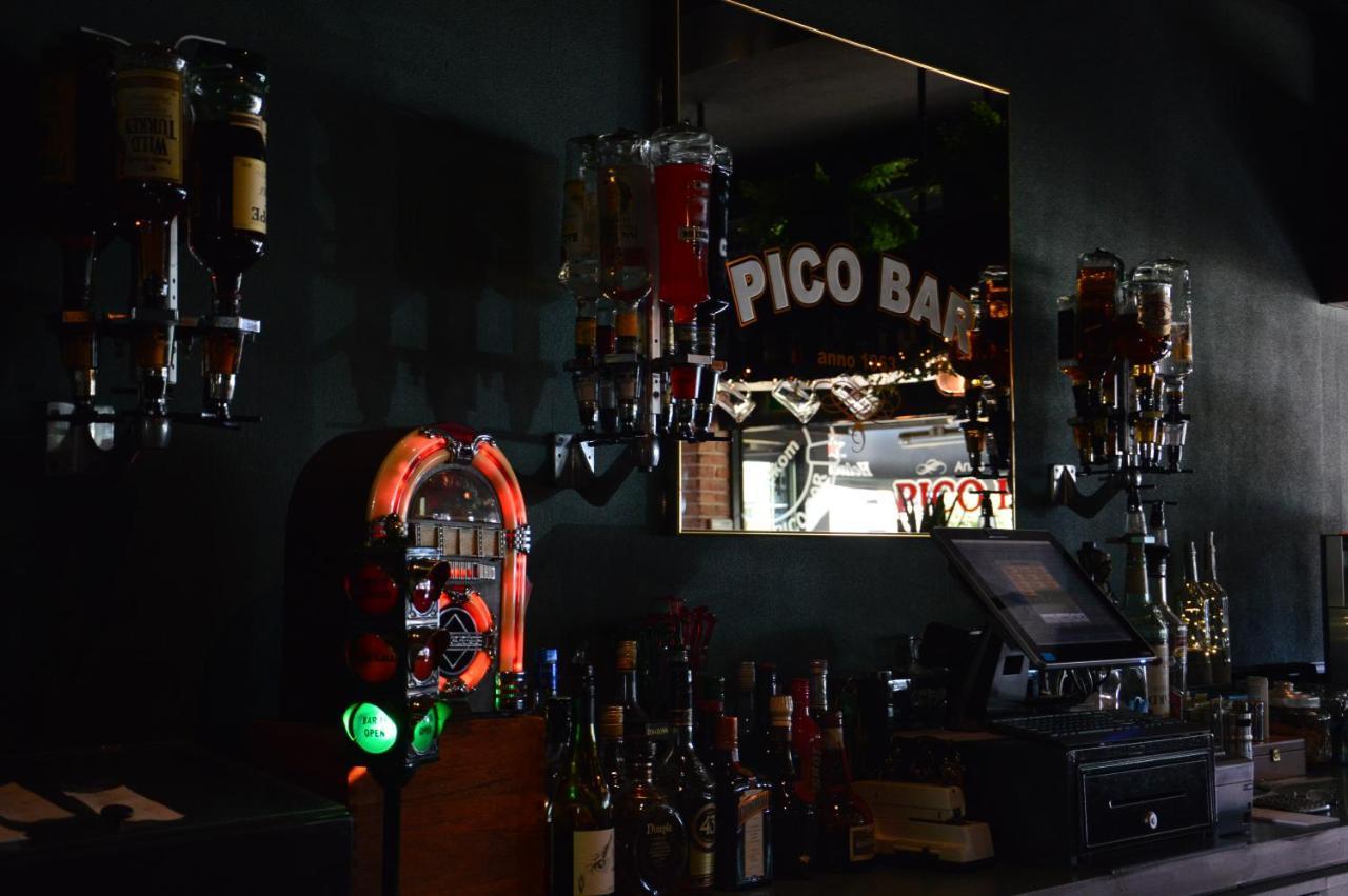 Hotel Pico Rozenburg Zewnętrze zdjęcie